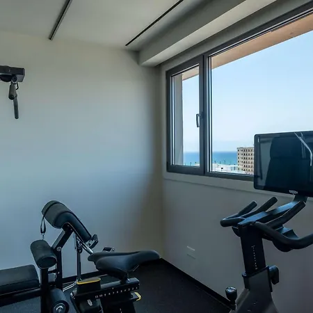 Hotell Mercure Finikoudes 3*