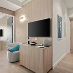 Mercure Finikoudes Larnaca