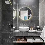 Mercure Finikoudes Larnaka