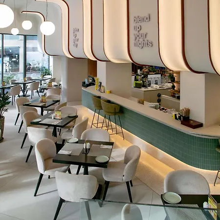 Mercure Finikoudes Hotel Larnaca