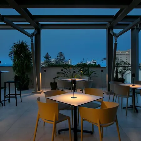 Hotel Mercure Finikoudes Larnaca