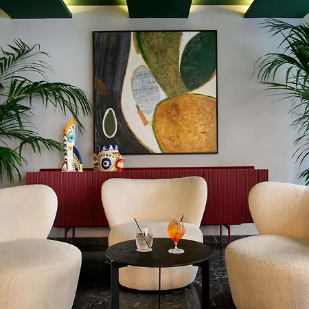 Mercure Finikoudes Готель 3*