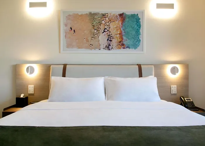 Mercure Finikoudes Otel