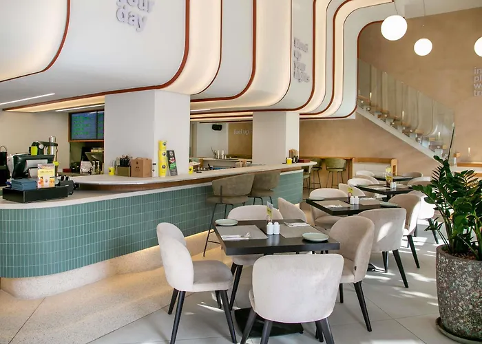 Otel Mercure Finikoudes